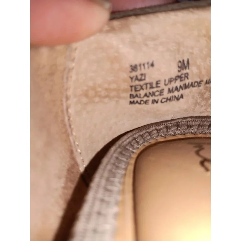 Me Too Women's  Brown Slip On Dress Casual Shoes Sz 9M